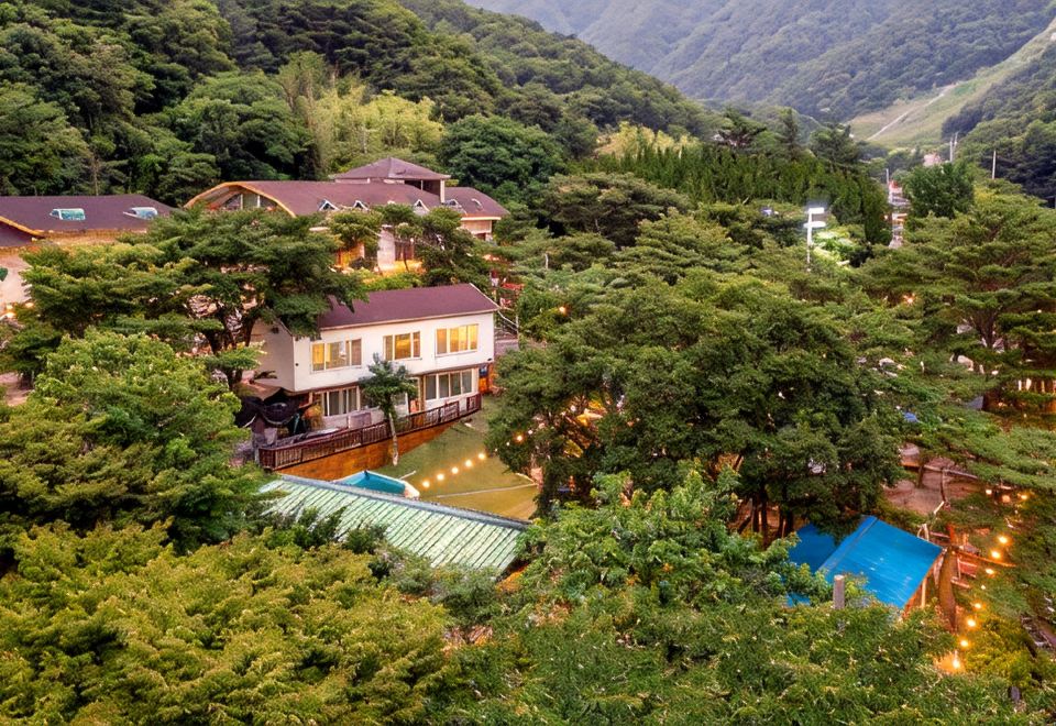 산머루산장