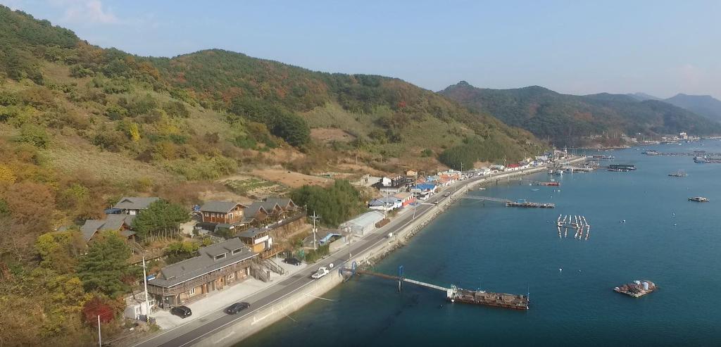 바다위통나무펜션씨그리메
