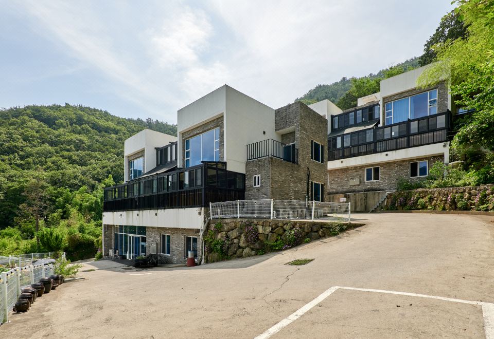 거제힐스토리키즈풀빌라