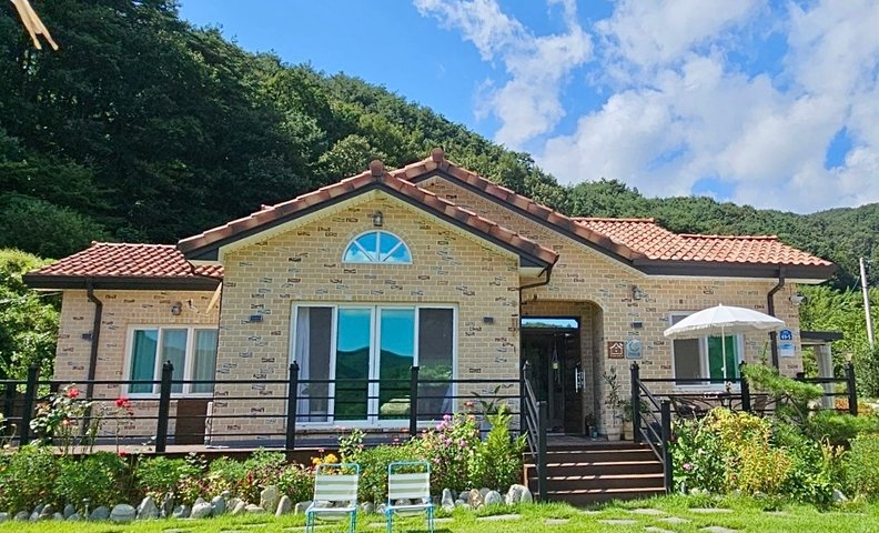 하동집민박