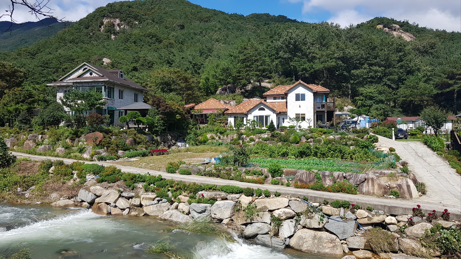 지리산리틀가든