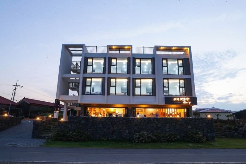 제주 여기머물다